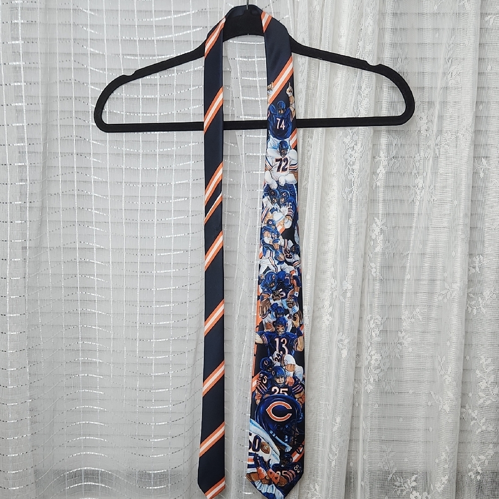 Vintage 1990 NFL Chicago Bears Men's Tie By Ralph Marlin Navy Blue/Orange